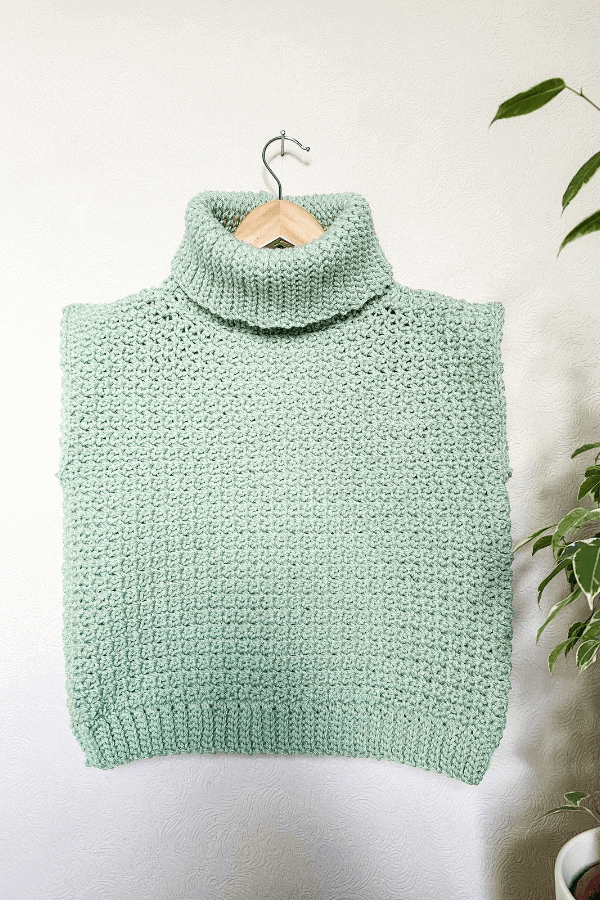 Open side seam sleeveless turtle sweater tunic -16578