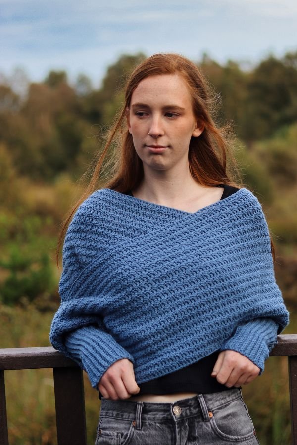 free crochet sleeve scarf pattern